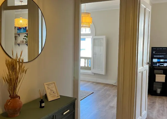 Precioso Apartamento En Centro * 比戈